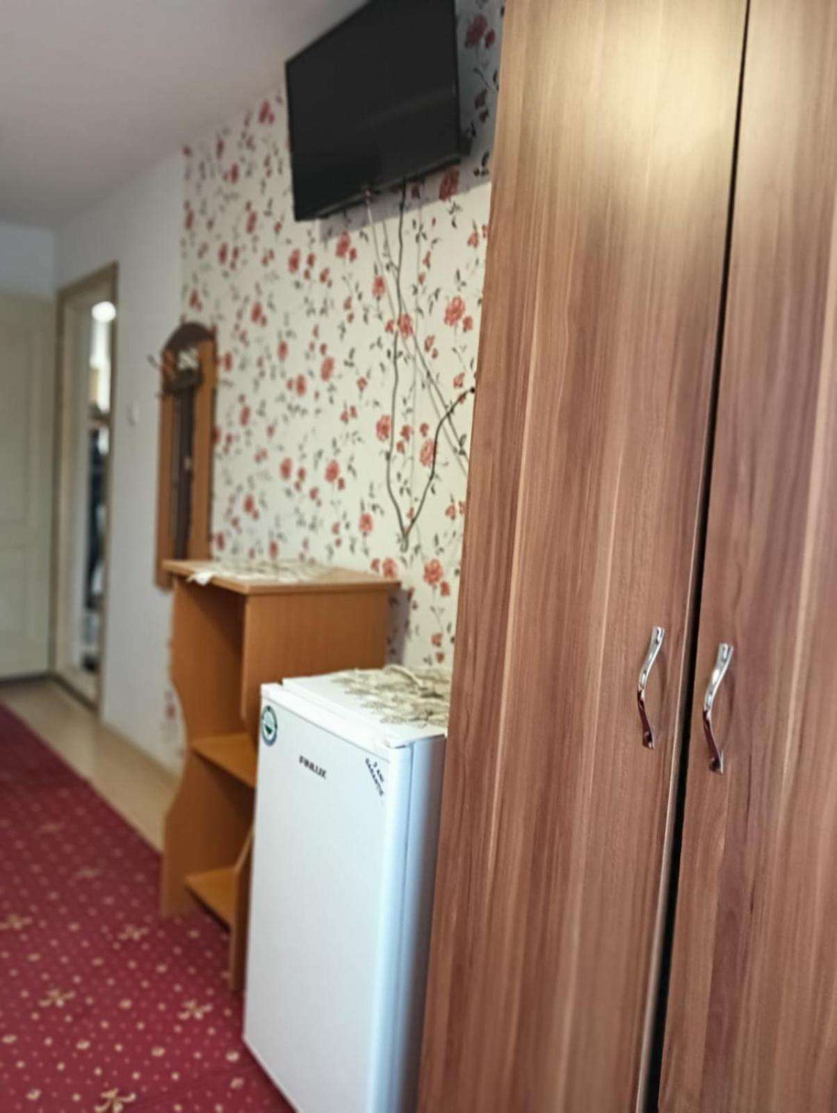 Casa Emilia Hotell Vatra Dornei Eksteriør bilde